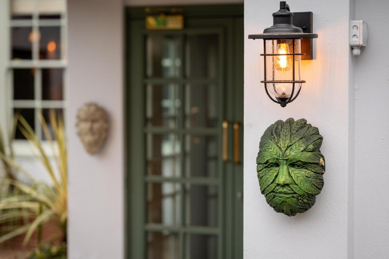 Green Man By Chef & Brewer Collection Harlow Exterior photo