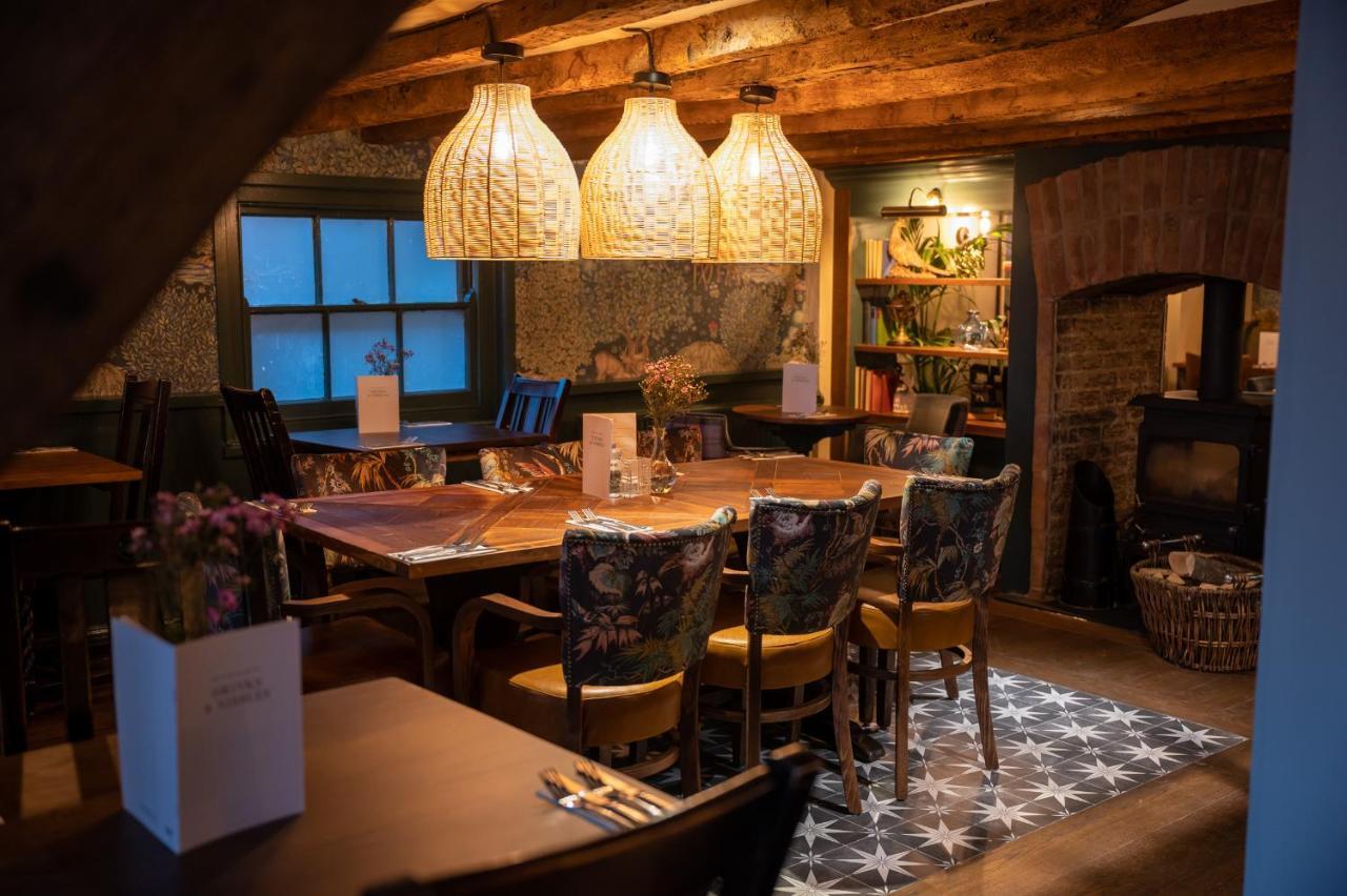 Green Man By Chef & Brewer Collection Harlow Exterior photo