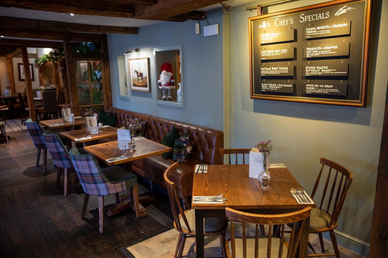 Green Man By Chef & Brewer Collection Harlow Exterior photo