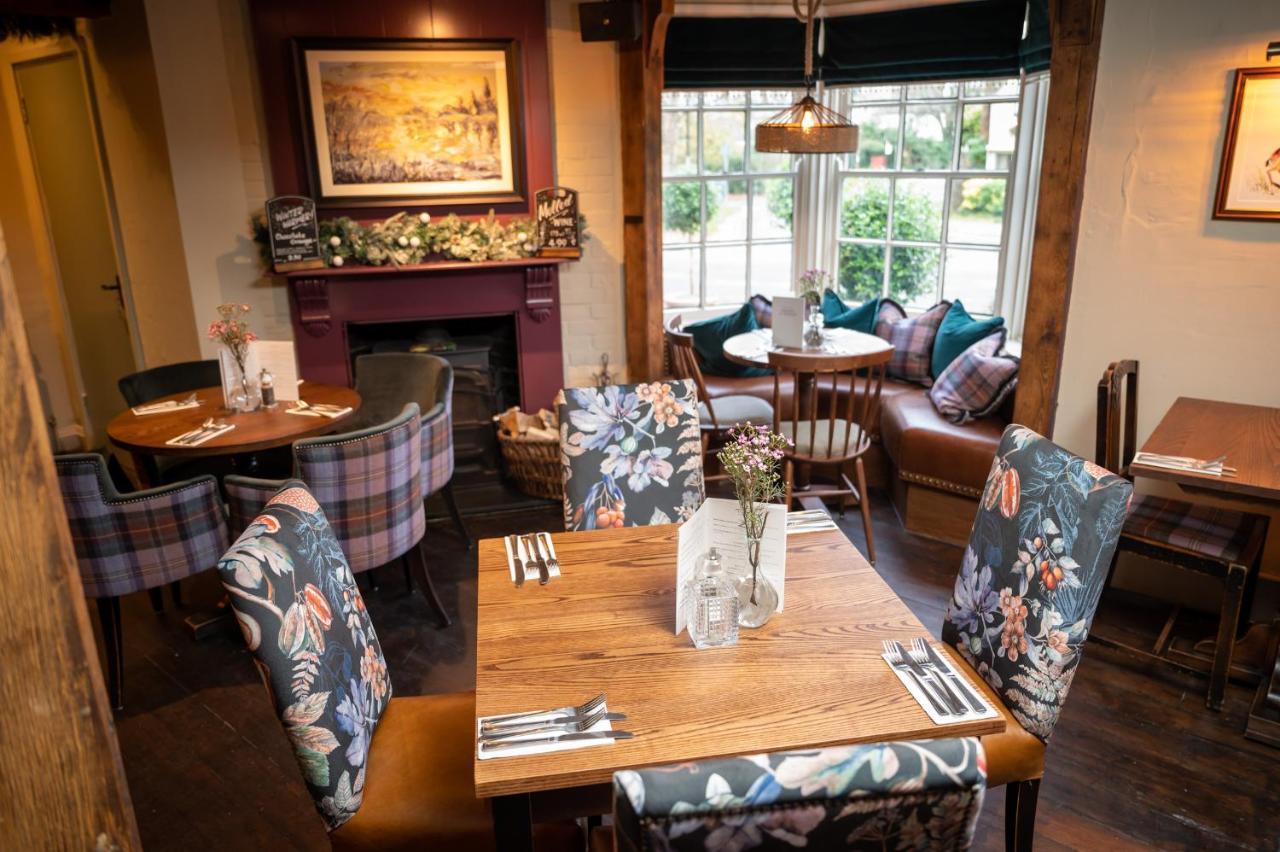 Green Man By Chef & Brewer Collection Harlow Exterior photo